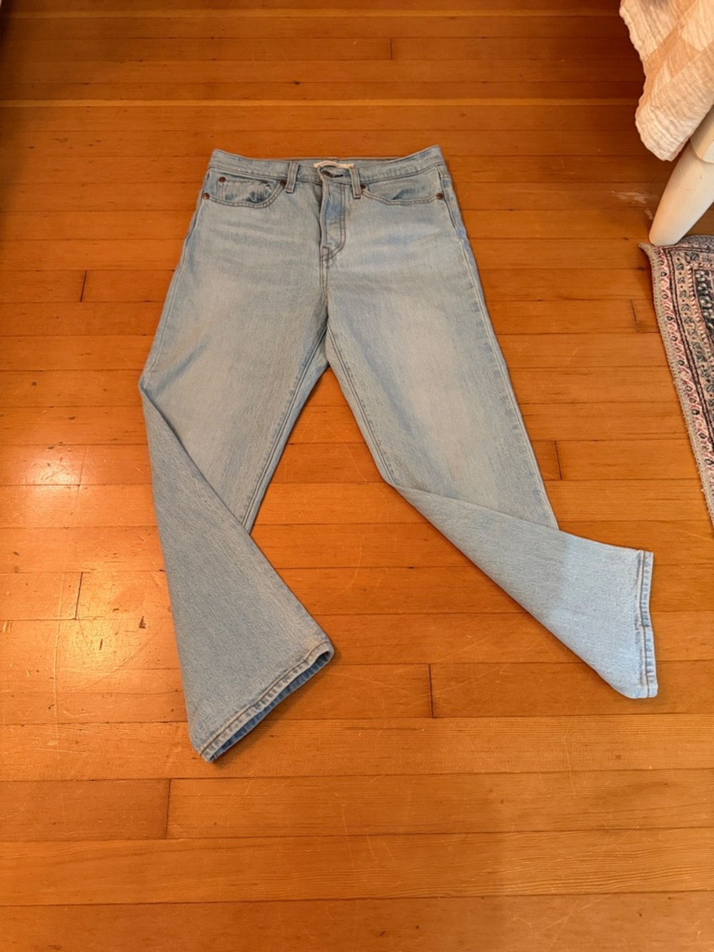 Women's Levi’s Straight Leg Jeans